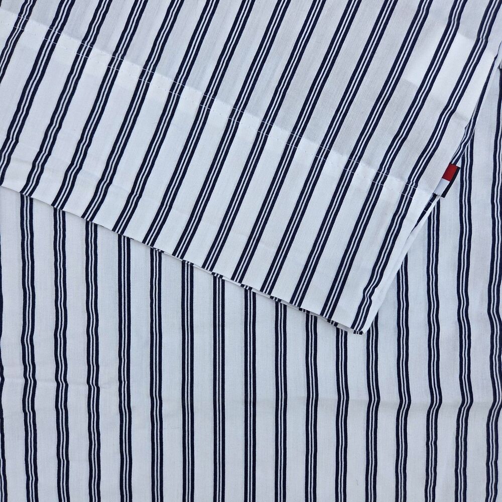 Tommy Hilfiger Standard Pillowcase White Blue Striped Cotton Blend EUC Modern